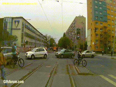Auts kerkpros buny Budapesten 4a4d5fbd97ba1aa325c0cb77f0ed1e0d