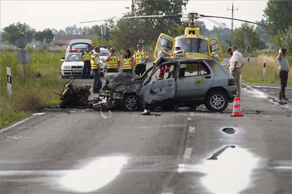 motorbalesetmeghalt5osut