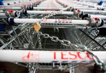 Tesco sajátmárkás aszalt sárgabarackot vontak ki a forgalomból