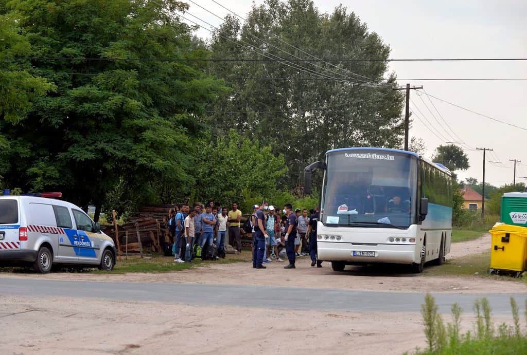 Illegális bevándorlók Migránsok Ásotthalom határában