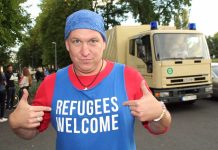 Kormánypártok: Soros emberei a migránsbiznisz mindkét oldalán ott vannak