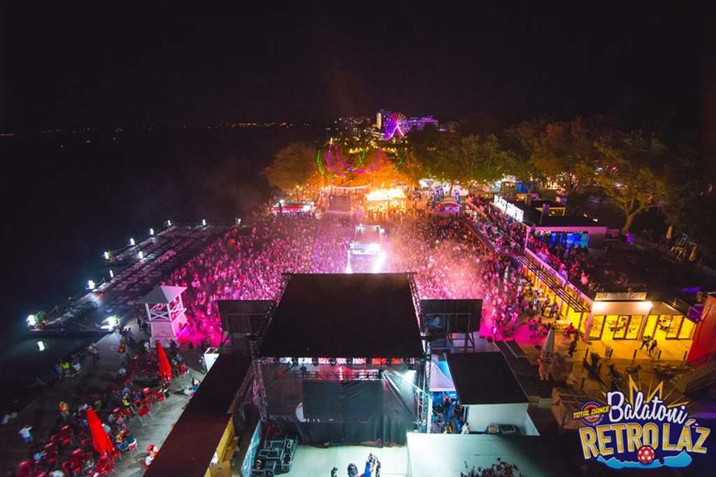 Ismét telt házra készül hétvégén a Plázs