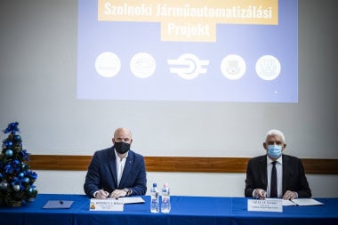 szalayf_homolyar_alairas_20201201.jpg