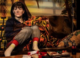 100. előadását ünnepli A rendes lányok csendben sírnak a Vígszínház Házi Színpadán