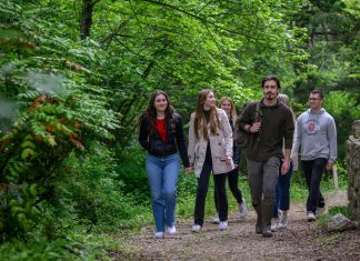 Újra túracipőt húz Sopron: érkezik a „Jó Szerencsét!” Egyetemi Túranap