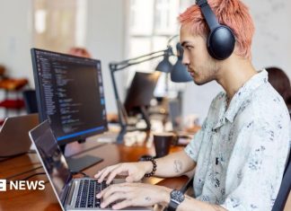 A technológiai vállalatok vezetői szerint a mesterséges intelligencia kevesebb munkát jelent – alkalmazottaik viszont azt állítják, hogy akár 90 órát is dolgoznak hetente